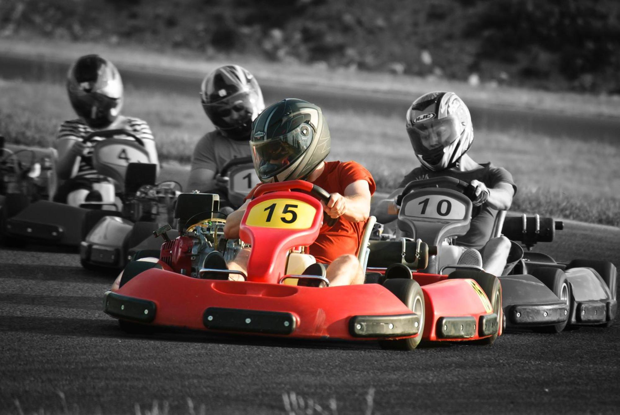 Gokart Hotel Kecskemet Ngoại thất bức ảnh